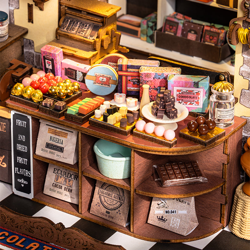 Rolife Henry's Chocolate : maison miniature à monter soi-même