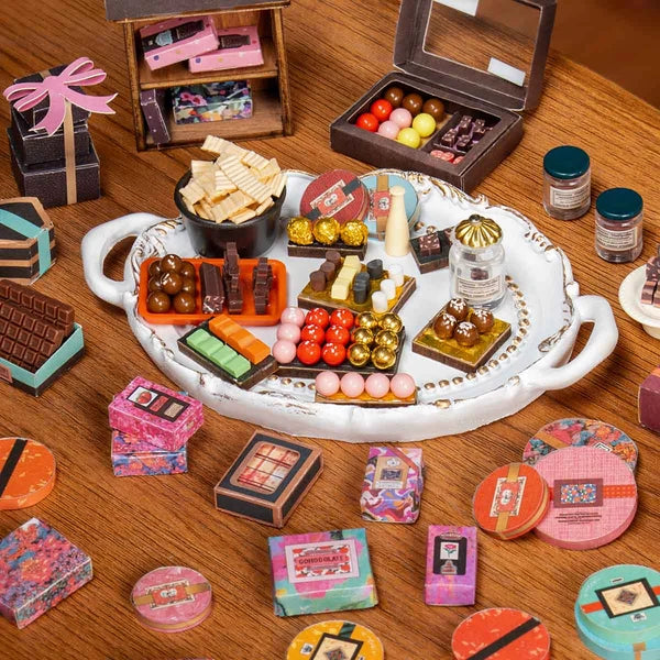 Rolife Henry's Chocolate : maison miniature à monter soi-même