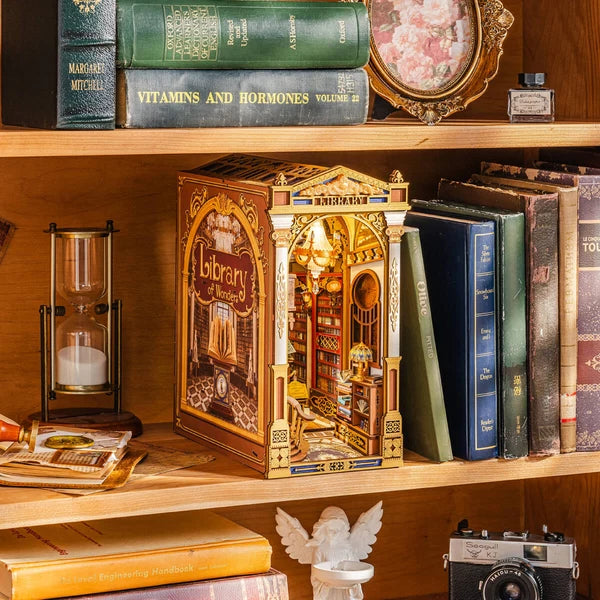 Rolife Bibliothèque des merveilles : une bibliothèque secrète à fabriquer soi-même