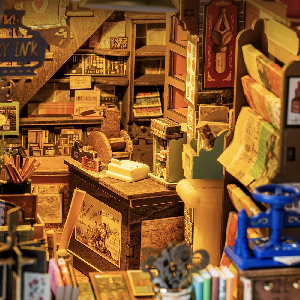 Rolife Wisdom Stationery Shop Kit de diorama (Book Nook)